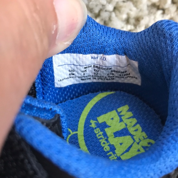 Stride Rite M2P Breccen Size 5M NWT Black/Blue - Picture 4 of 8